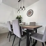 Dos Mundos Apartamento *